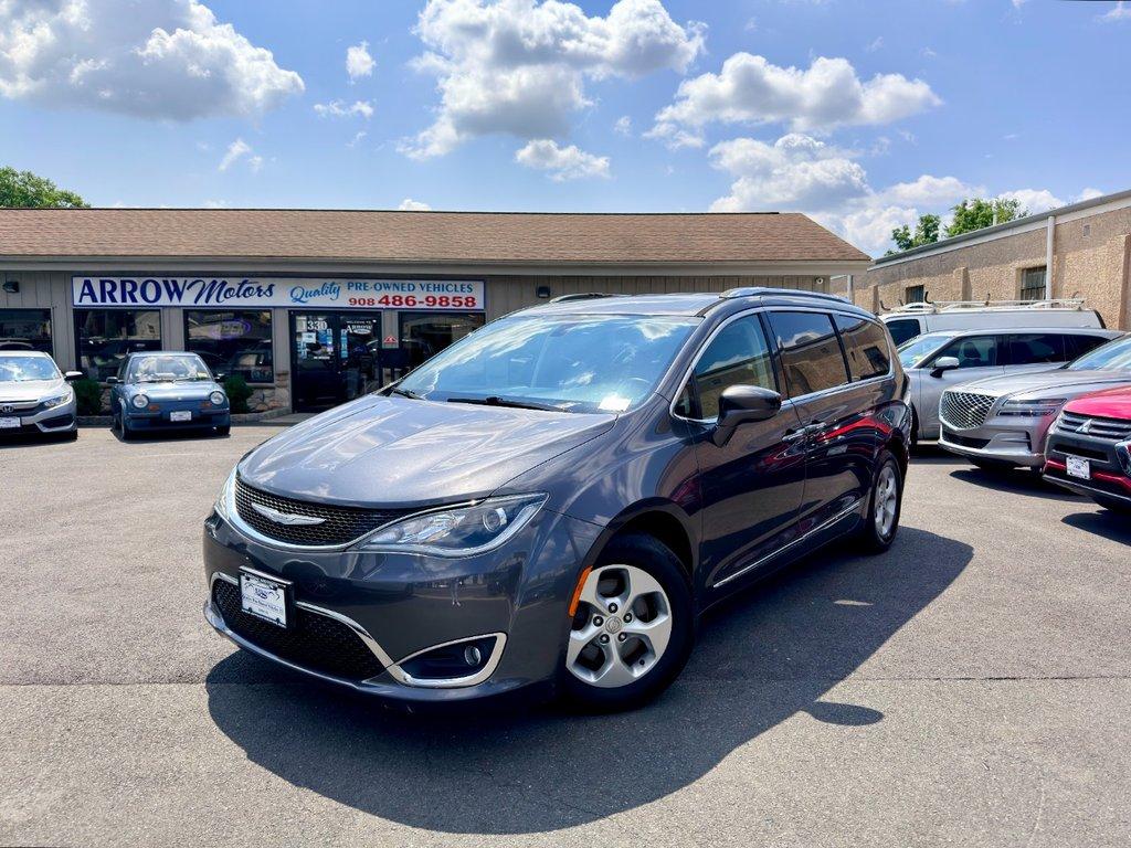 used 2017 Chrysler Pacifica car, priced at $13,597
