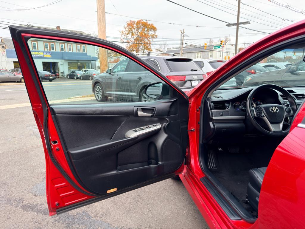 used 2014 Toyota Camry car, priced at $9,287