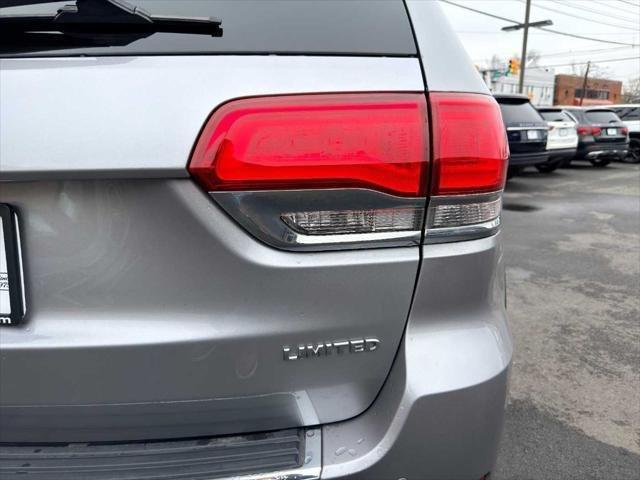 used 2017 Jeep Grand Cherokee car, priced at $12,488