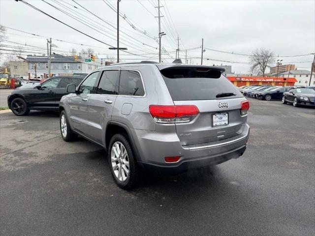 used 2017 Jeep Grand Cherokee car, priced at $12,488