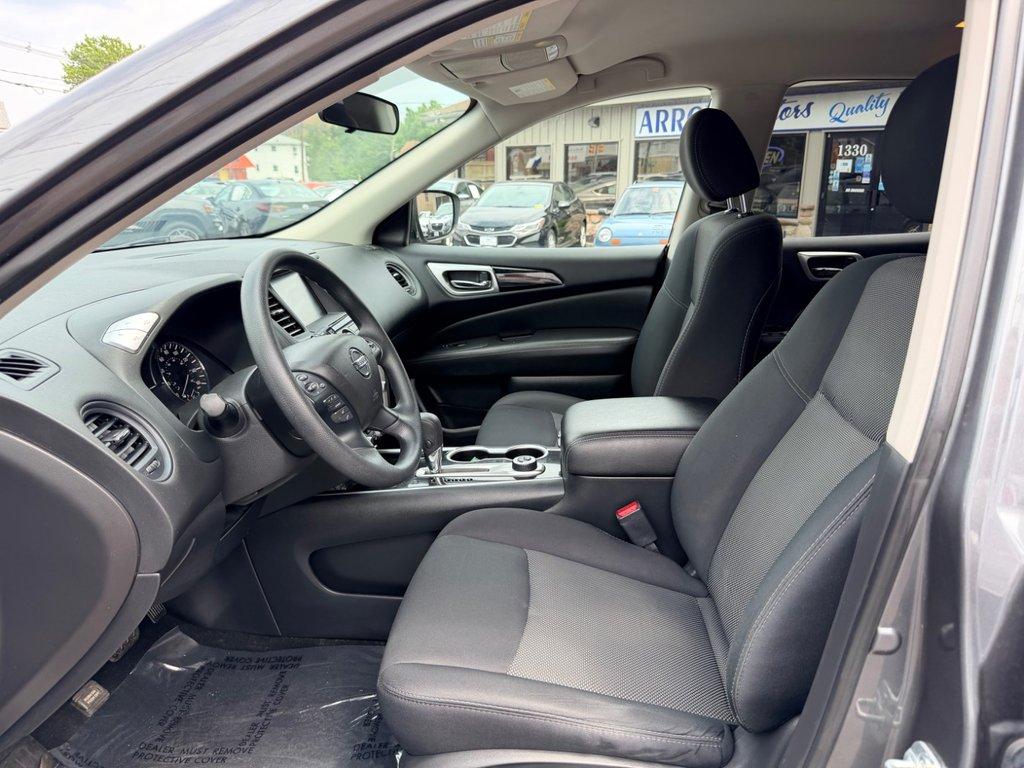used 2019 Nissan Pathfinder car