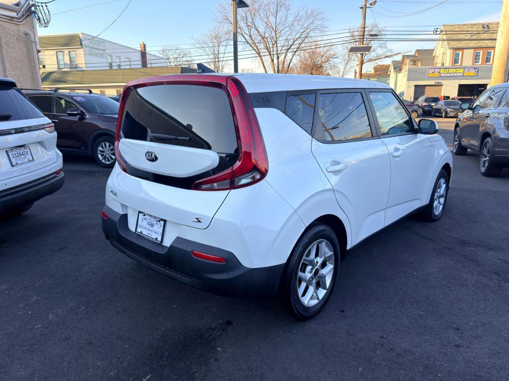 used 2021 Kia Soul car, priced at $12,988