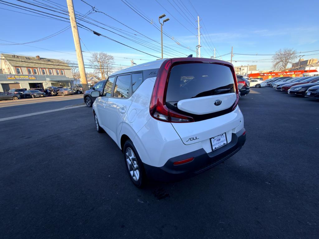 used 2021 Kia Soul car, priced at $12,988