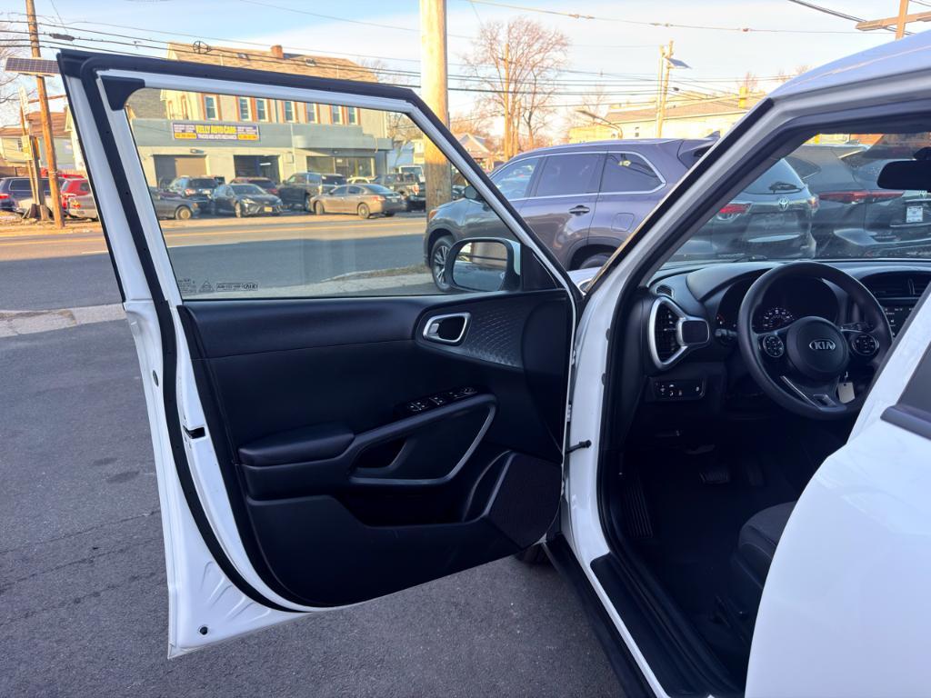 used 2021 Kia Soul car, priced at $12,988