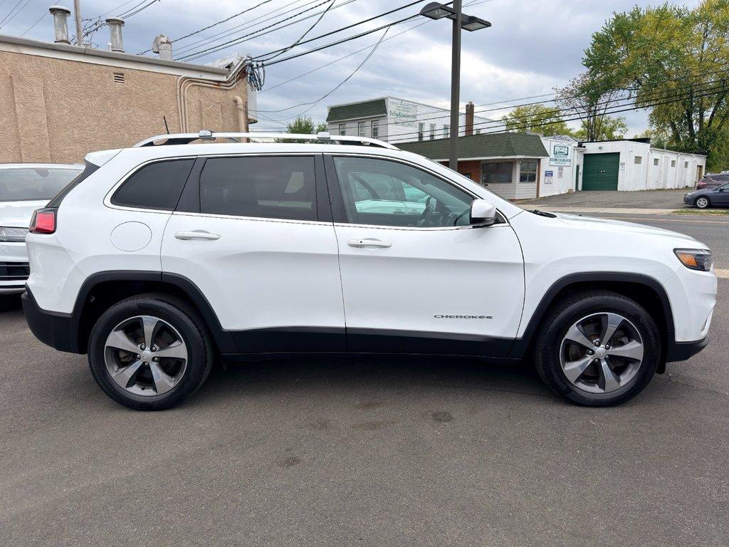 used 2020 Jeep Cherokee car, priced at $16,998