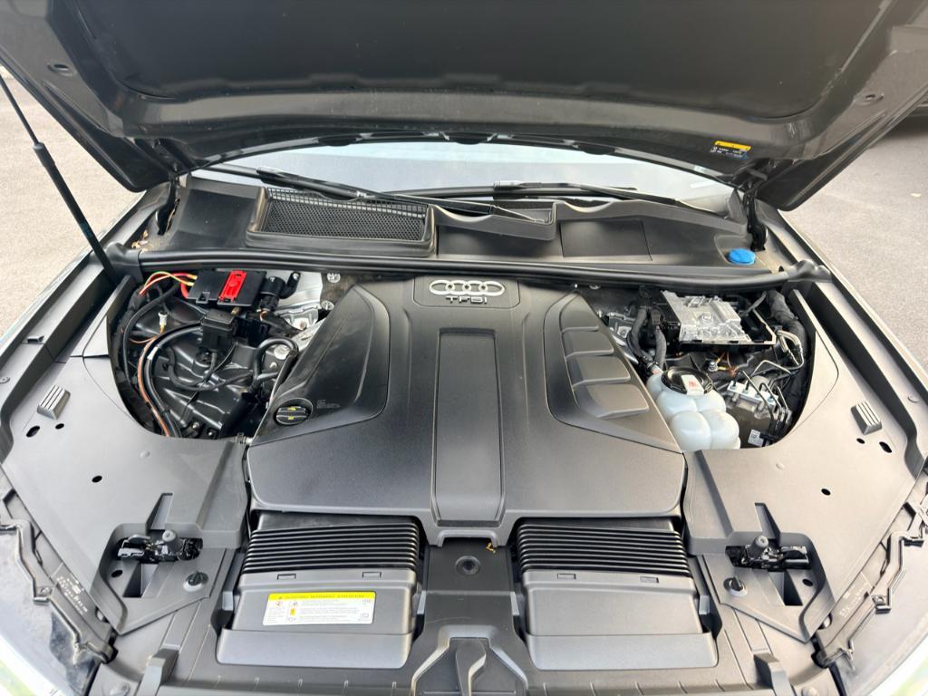 used 2018 Audi Q7 car, priced at $17,287