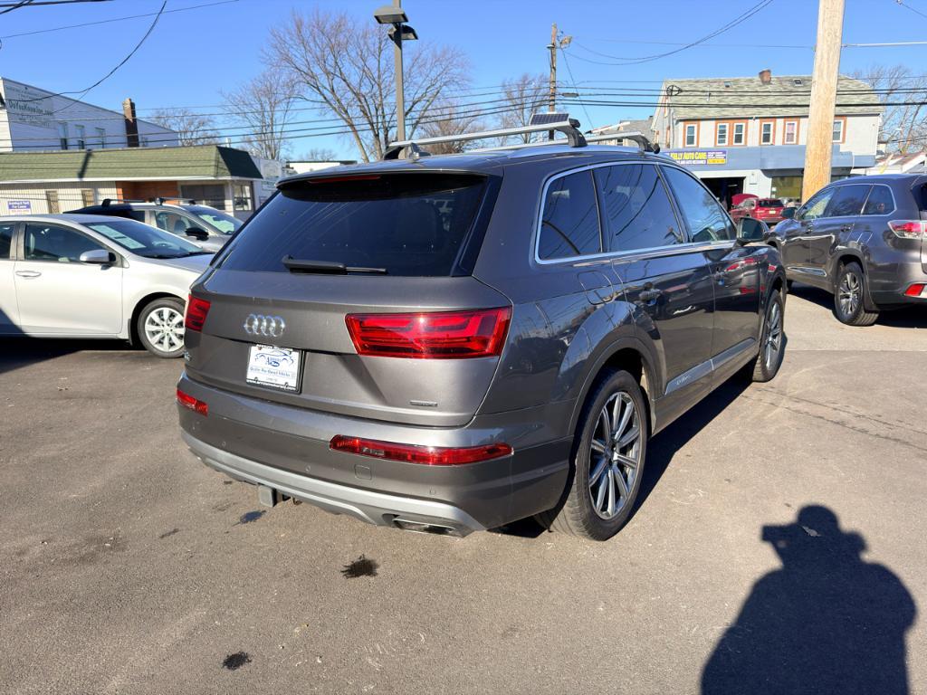 used 2018 Audi Q7 car, priced at $17,287