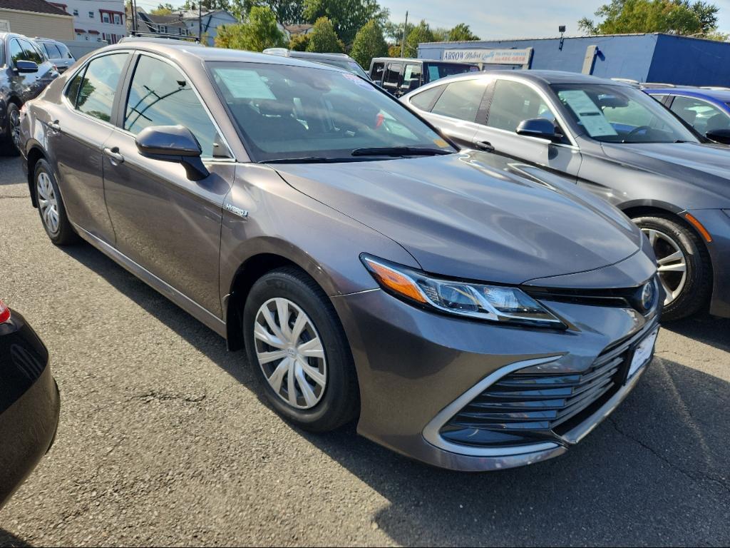 used 2021 Toyota Camry Hybrid car, priced at $22,398