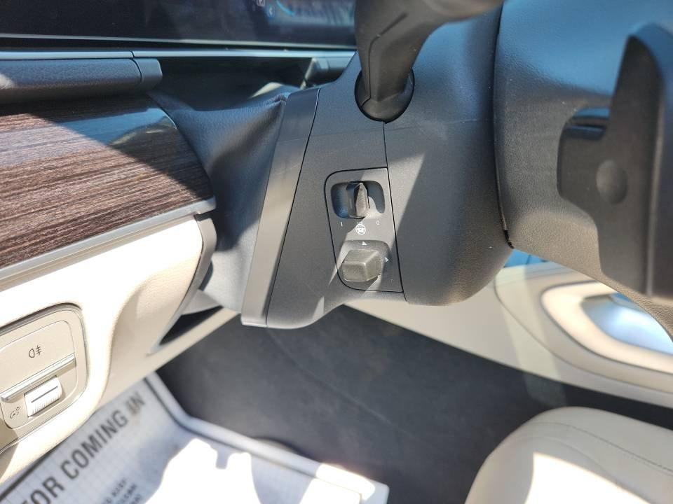 used 2020 Mercedes-Benz GLE 350 car, priced at $28,087