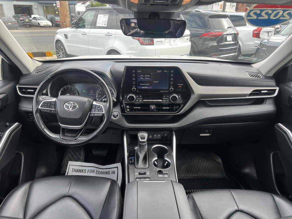 used 2022 Toyota Highlander car, priced at $25,597