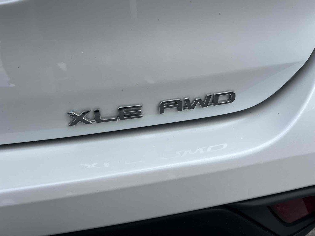 used 2022 Toyota Highlander car, priced at $25,597