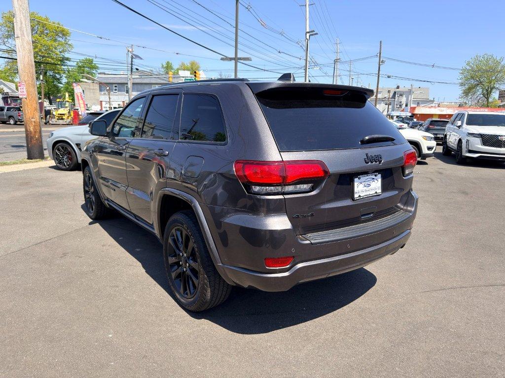 used 2021 Jeep Grand Cherokee car, priced at $22,748