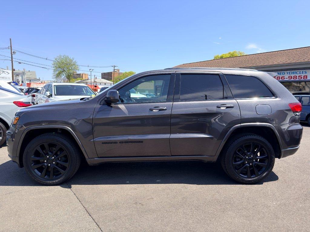 used 2021 Jeep Grand Cherokee car, priced at $22,748