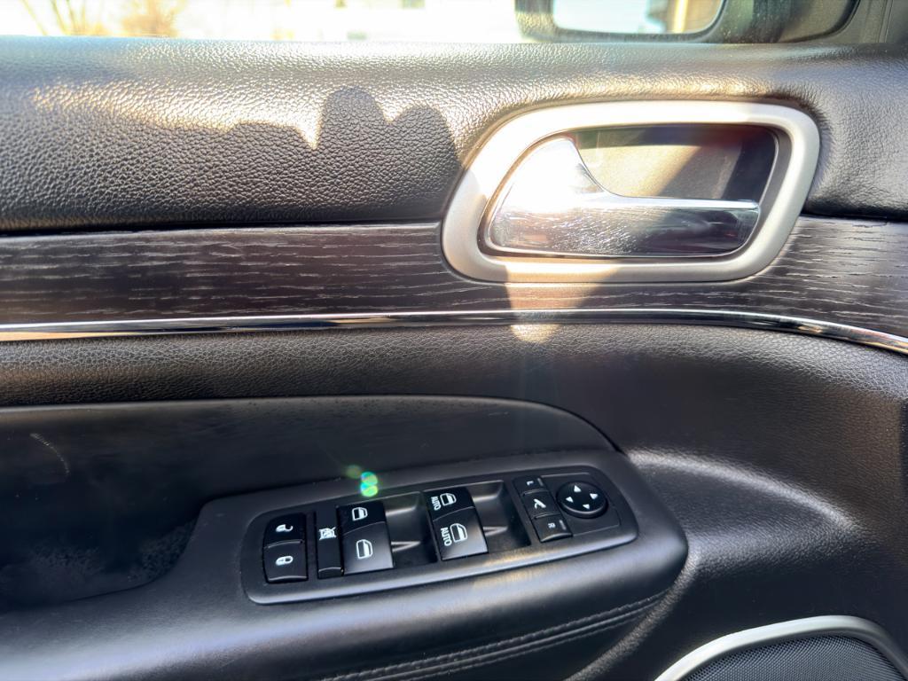used 2018 Jeep Grand Cherokee car, priced at $17,488