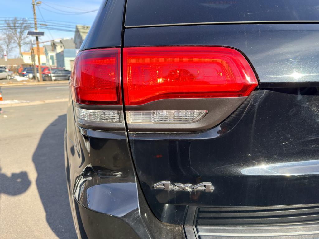 used 2018 Jeep Grand Cherokee car, priced at $17,488