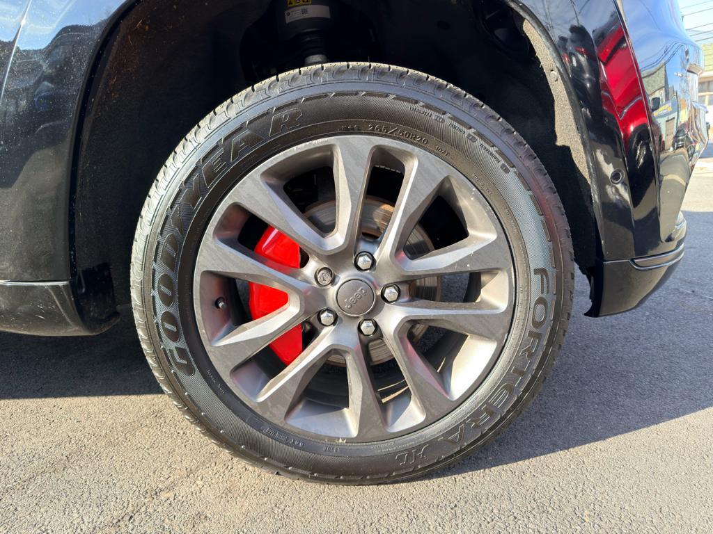 used 2018 Jeep Grand Cherokee car, priced at $17,488