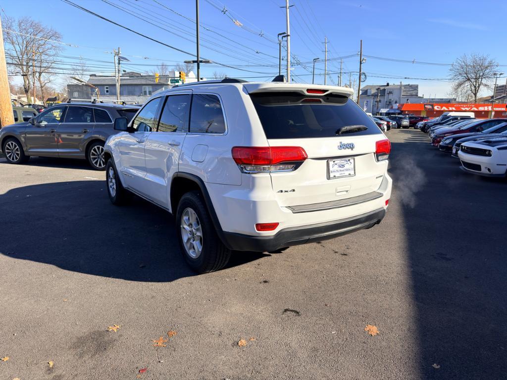used 2015 Jeep Grand Cherokee car, priced at $14,386