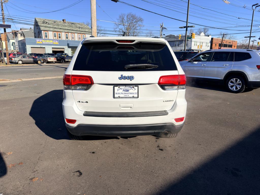 used 2015 Jeep Grand Cherokee car, priced at $14,386