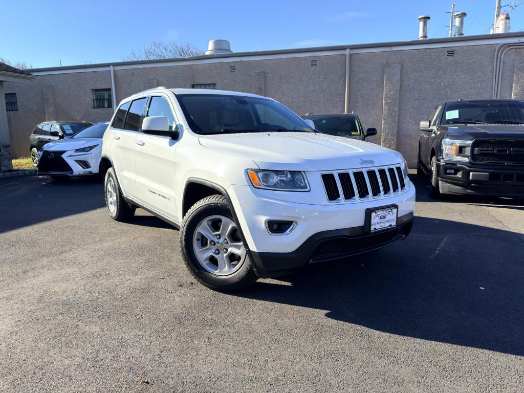 used 2015 Jeep Grand Cherokee car, priced at $14,386