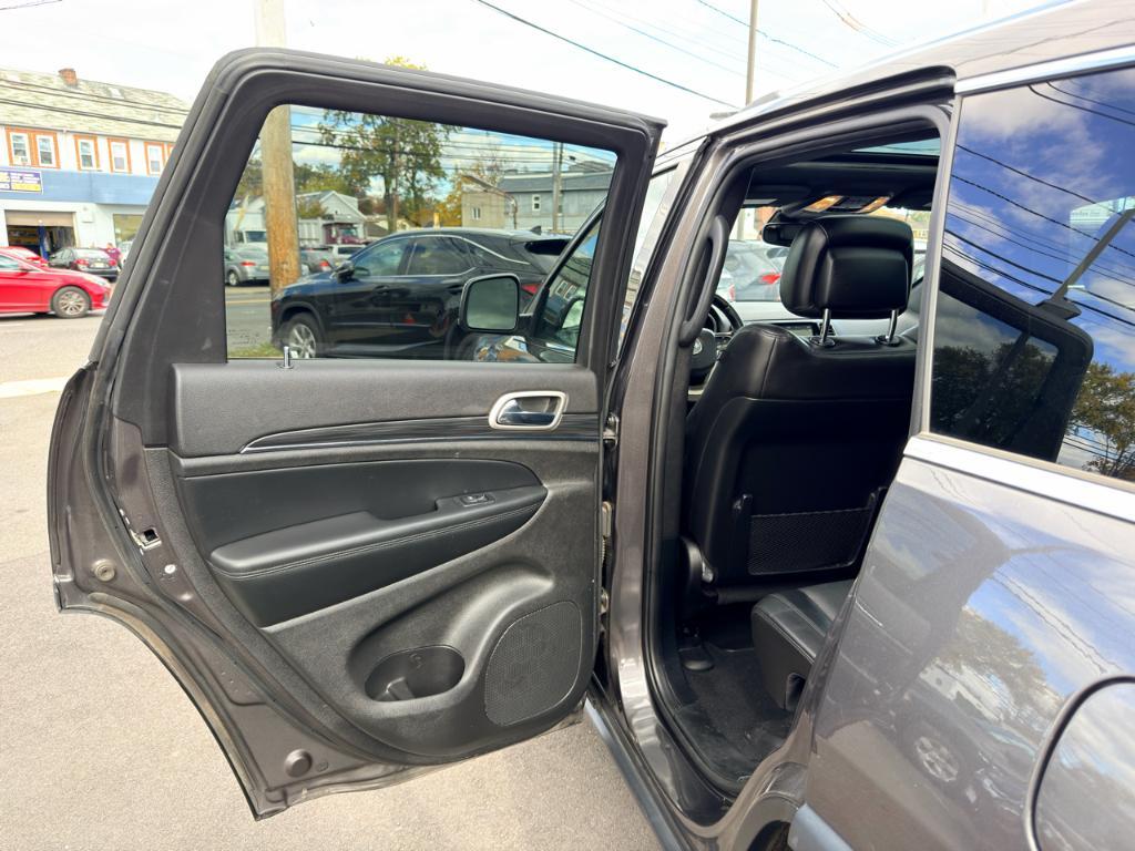 used 2020 Jeep Grand Cherokee car, priced at $21,488