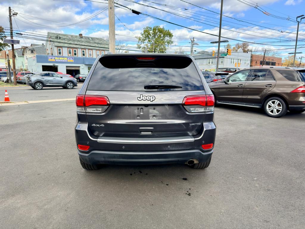 used 2020 Jeep Grand Cherokee car, priced at $21,488