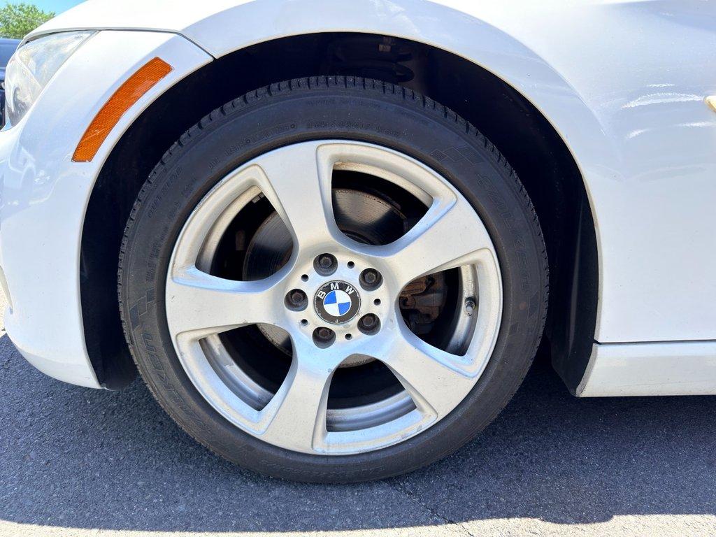 used 2009 BMW 328 car, priced at $11,587