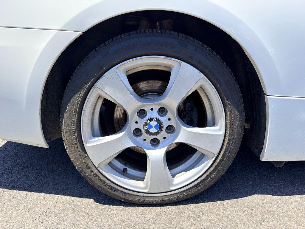 used 2009 BMW 328 car, priced at $11,587