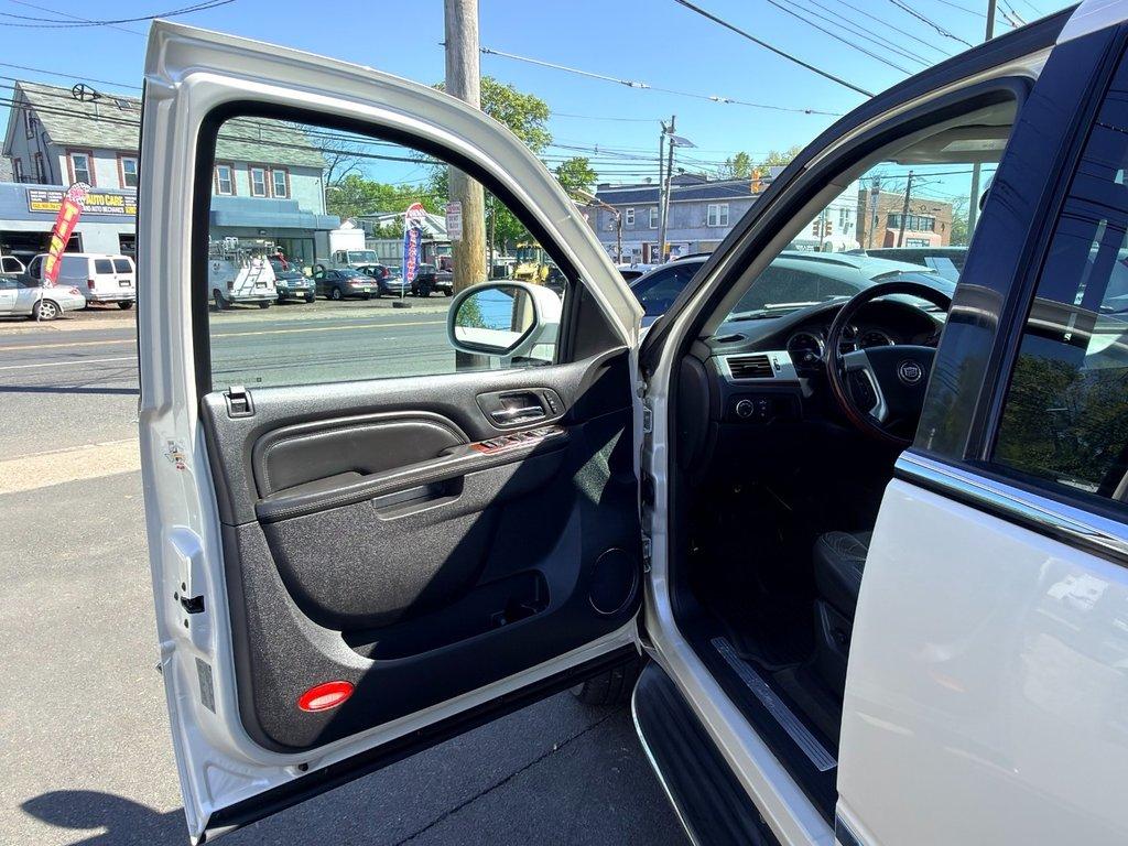 used 2013 Cadillac Escalade car, priced at $17,488