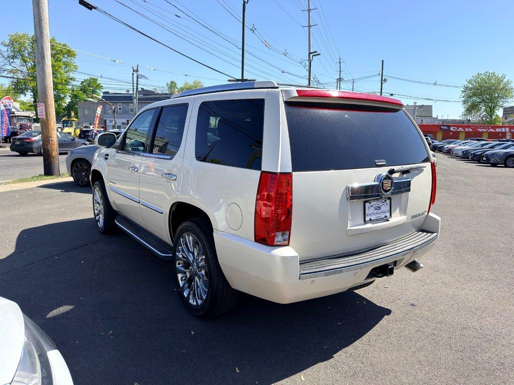 used 2013 Cadillac Escalade car, priced at $17,488
