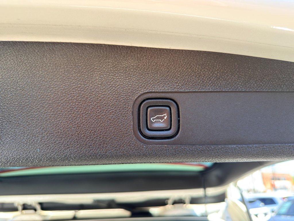 used 2013 Cadillac Escalade car, priced at $17,488