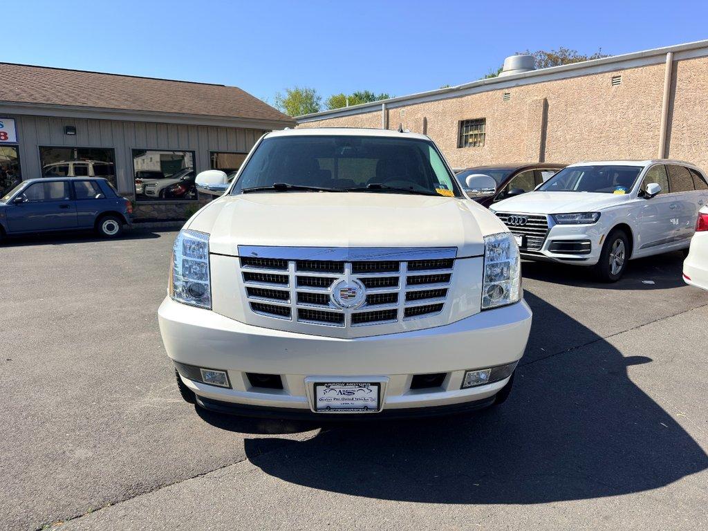 used 2013 Cadillac Escalade car, priced at $17,488