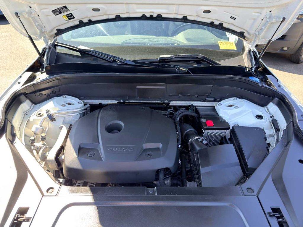 used 2021 Volvo XC90 car, priced at $19,988