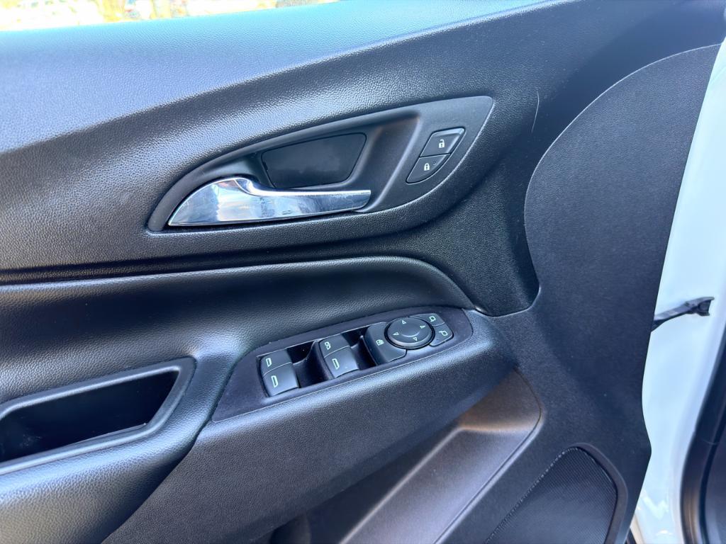 used 2020 Chevrolet Equinox car, priced at $16,488