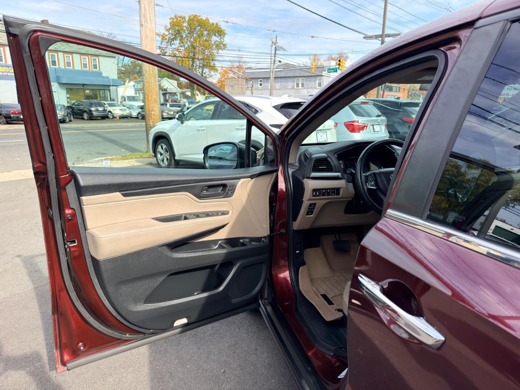 used 2018 Honda Odyssey car, priced at $17,998