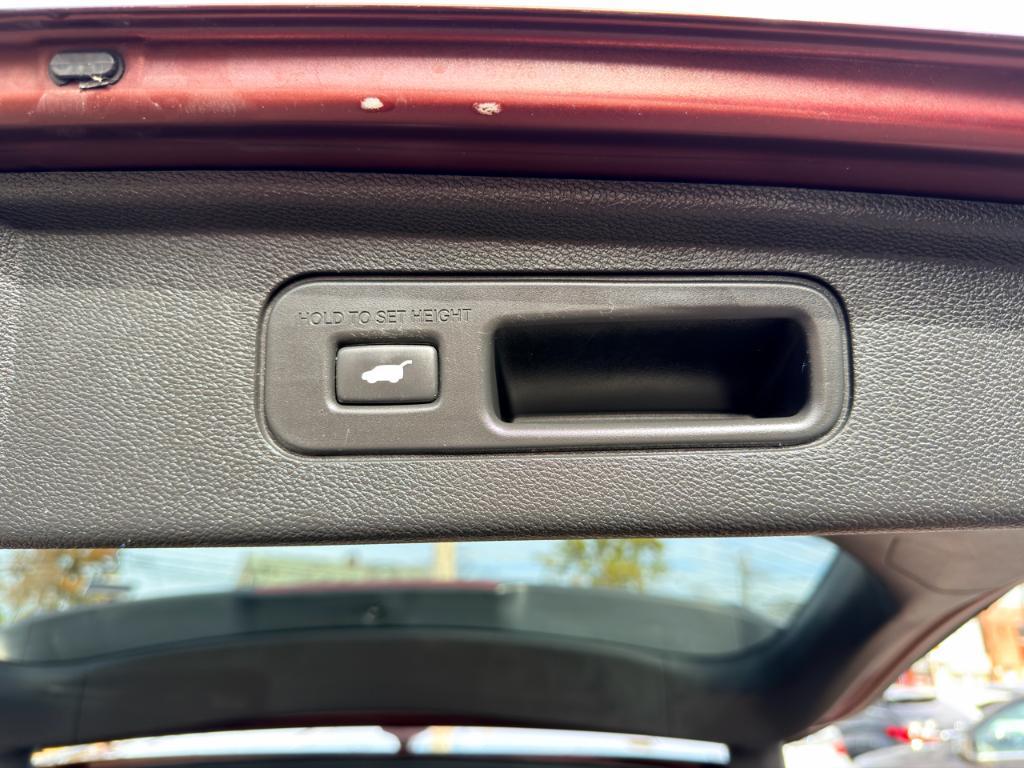 used 2018 Honda Odyssey car, priced at $17,998