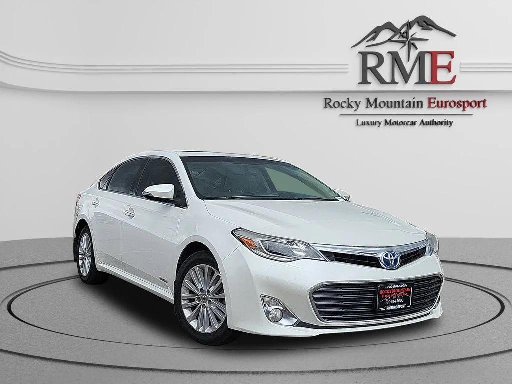 used 2013 Toyota Avalon Hybrid car, priced at $9,598