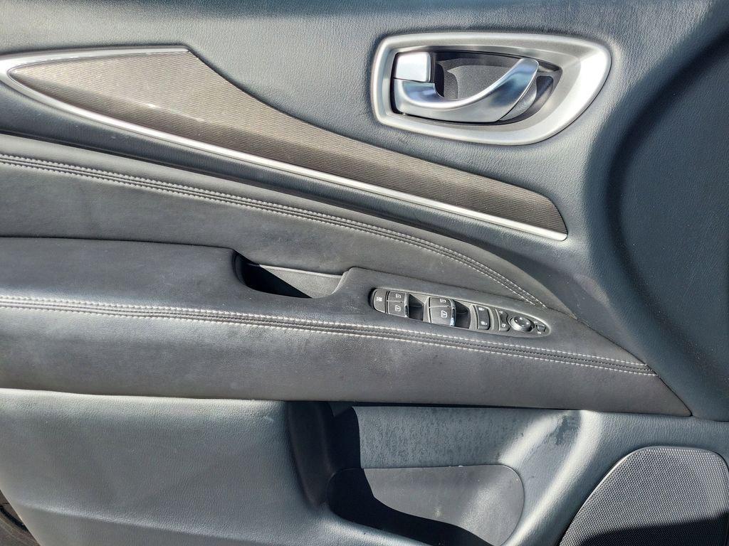 used 2019 INFINITI QX60 car, priced at $18,161