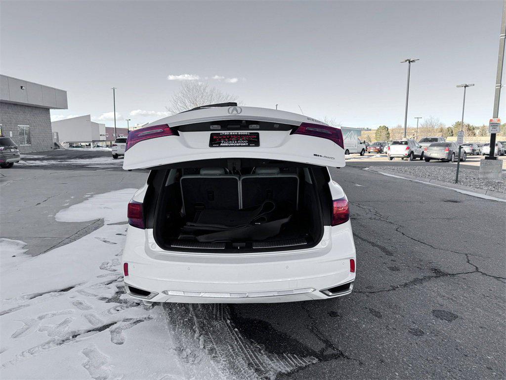 used 2019 Acura MDX car, priced at $27,692