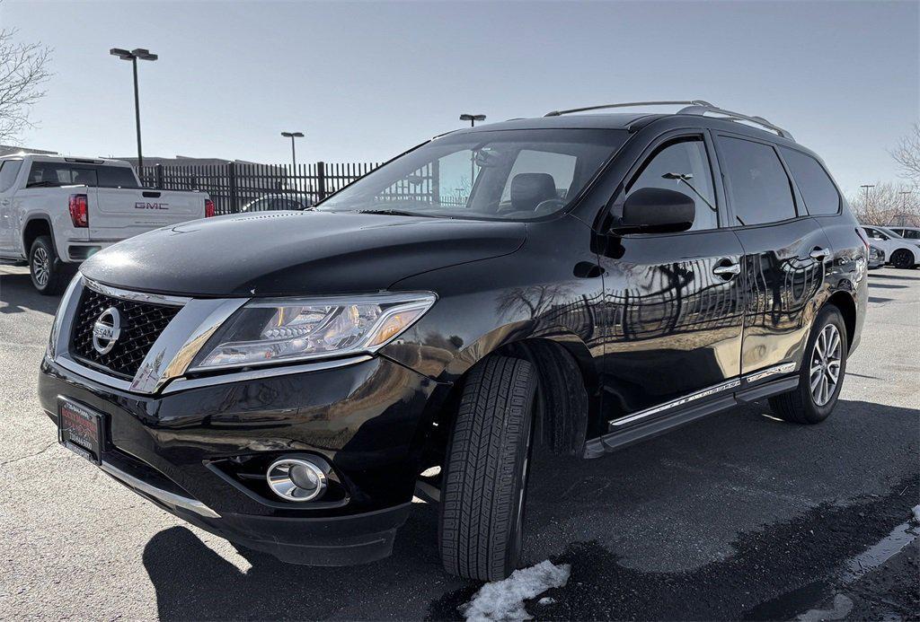 used 2013 Nissan Pathfinder car, priced at $7,998