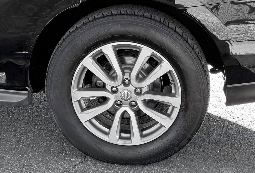 used 2013 Nissan Pathfinder car, priced at $7,998