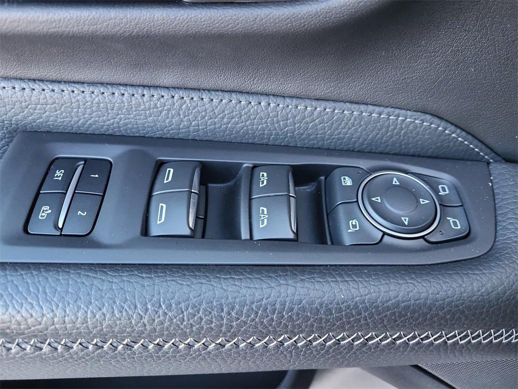 used 2023 GMC Yukon car, priced at $61,413