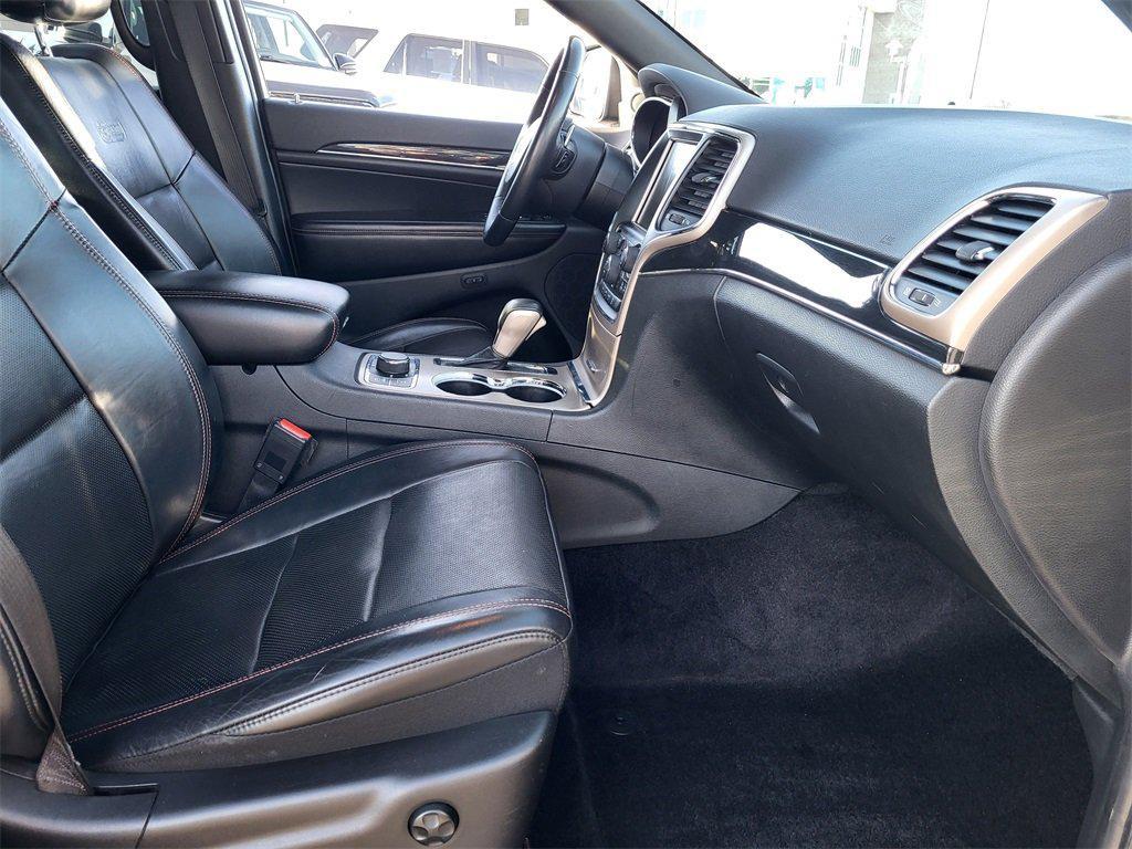 used 2017 Jeep Grand Cherokee car, priced at $14,498