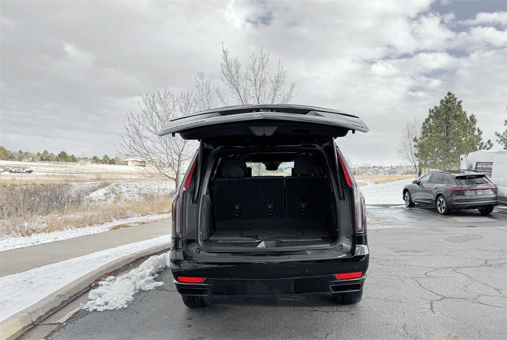 used 2023 Cadillac Escalade car, priced at $73,316