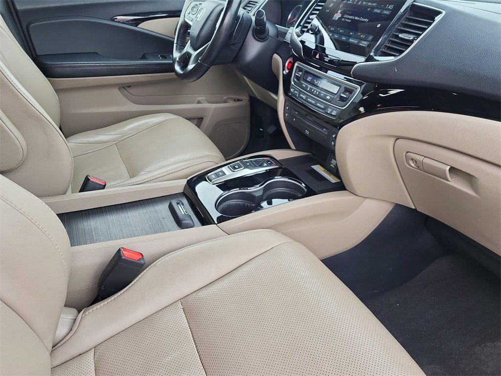 used 2019 Honda Pilot car, priced at $18,557