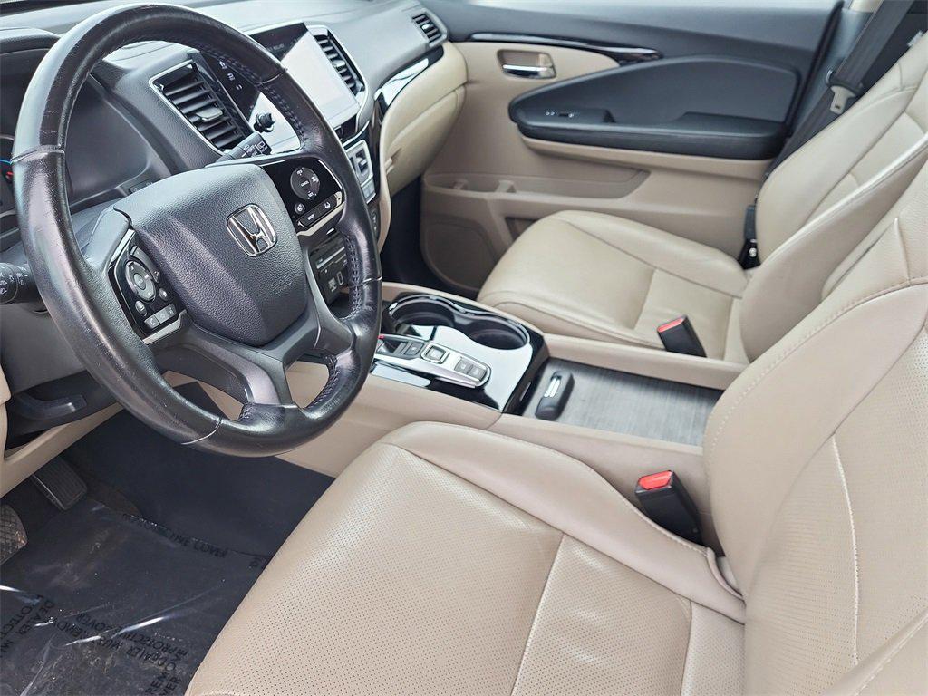 used 2019 Honda Pilot car, priced at $18,557
