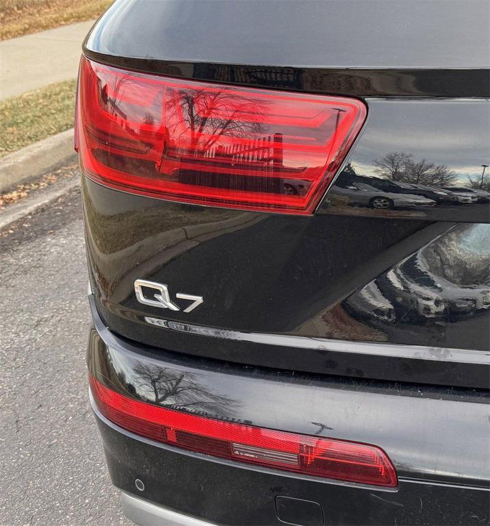 used 2017 Audi Q7 car, priced at $13,898