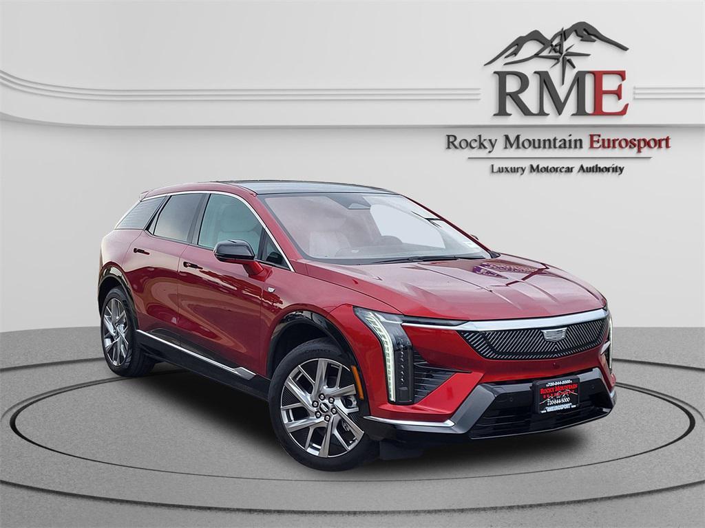 used 2025 Cadillac OPTIQ car, priced at $42,998