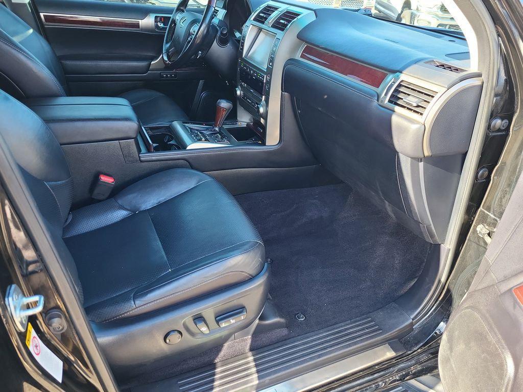used 2016 Lexus GX 460 car, priced at $25,998