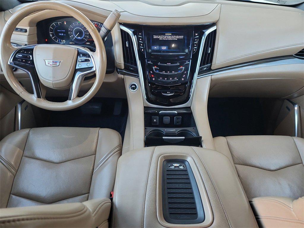 used 2020 Cadillac Escalade ESV car, priced at $38,598
