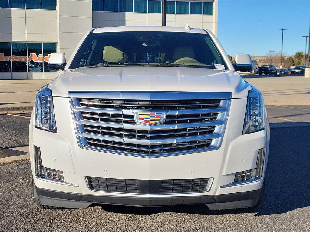 used 2020 Cadillac Escalade ESV car, priced at $38,598